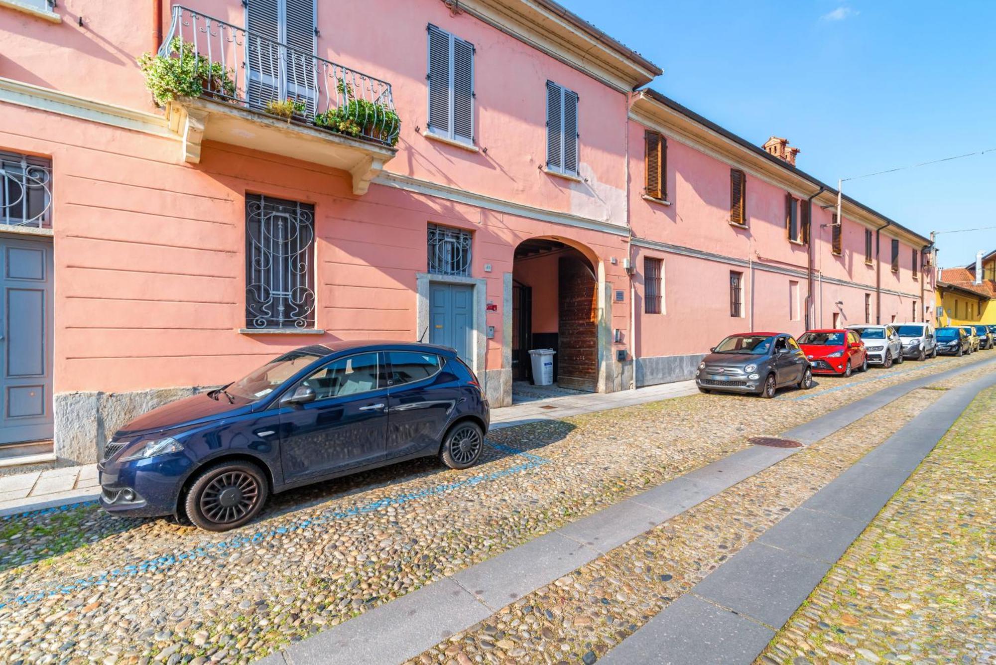 Casa Allegra_bilocale in centro con posto auto Pavia Esterno foto